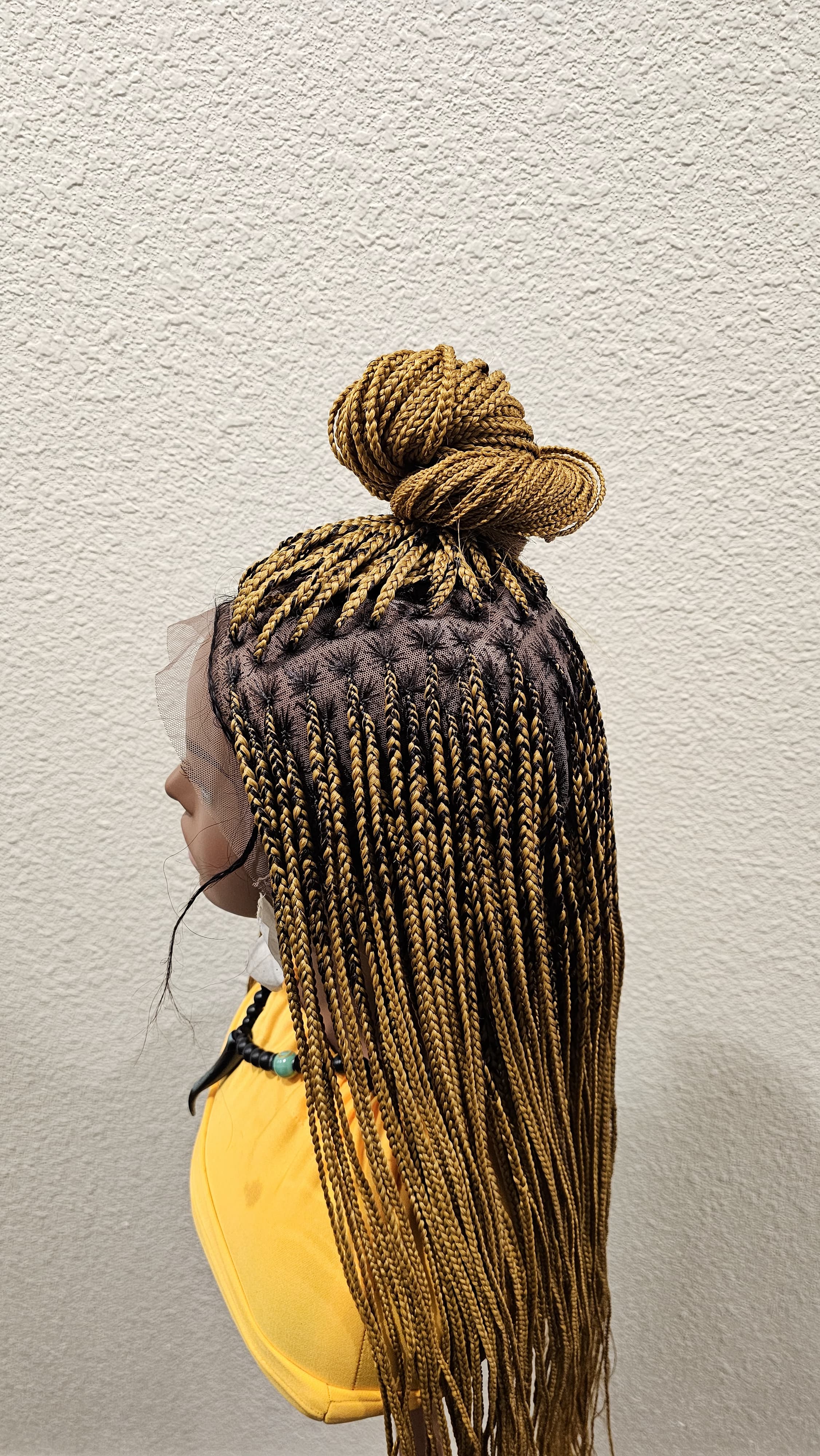 Knotless braids full lace