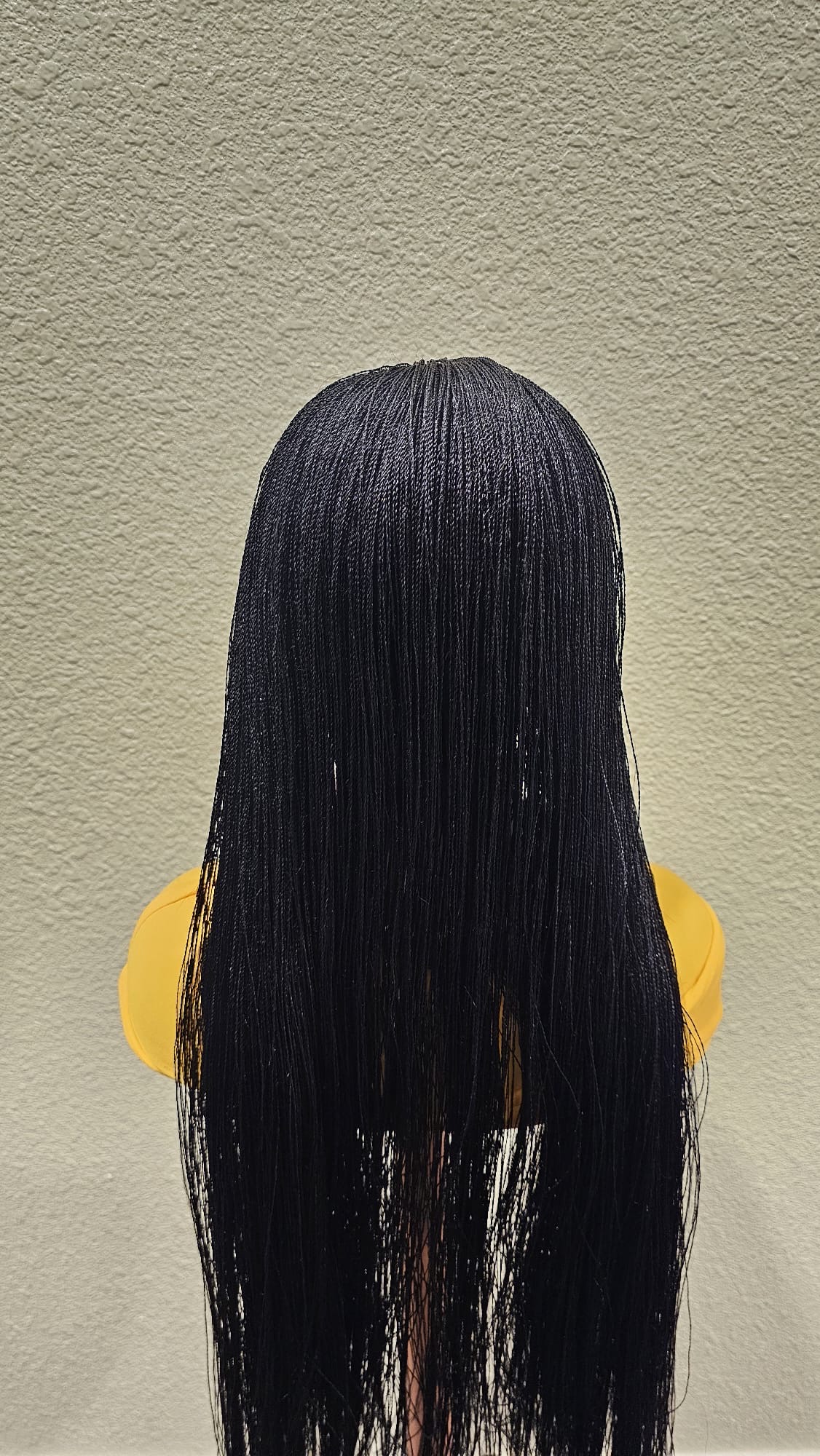 1B Macro Twist Wig