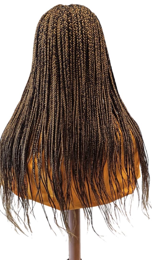 Mixed Color knotless Braid