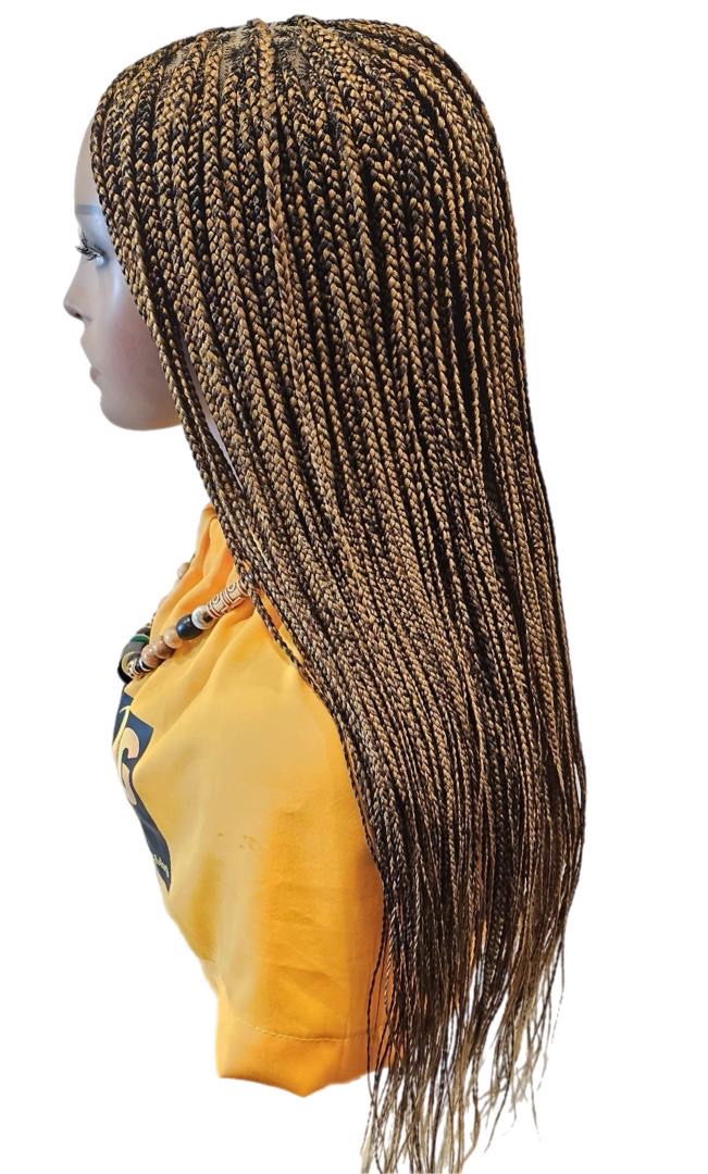 Mixed Color knotless Braid
