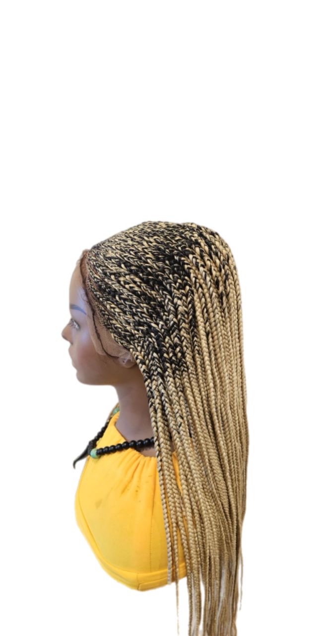 613- Light blonde cornrows
