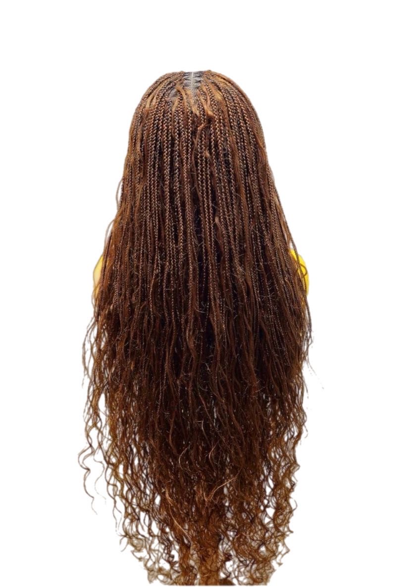 Medium Brown Knotless Boho Braid